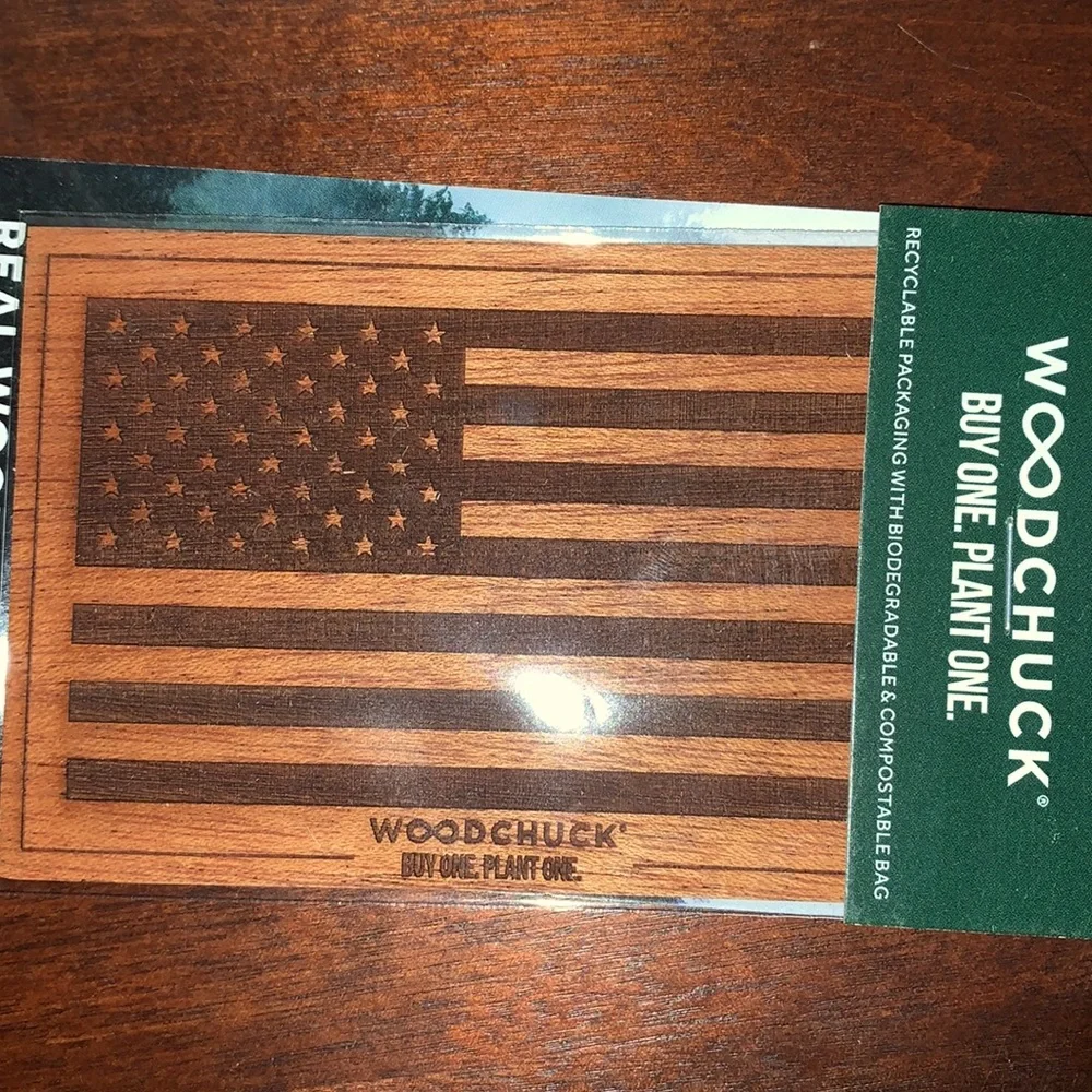 WOODCHUCK WOOD AMERICAN FLAG STICKER NWT